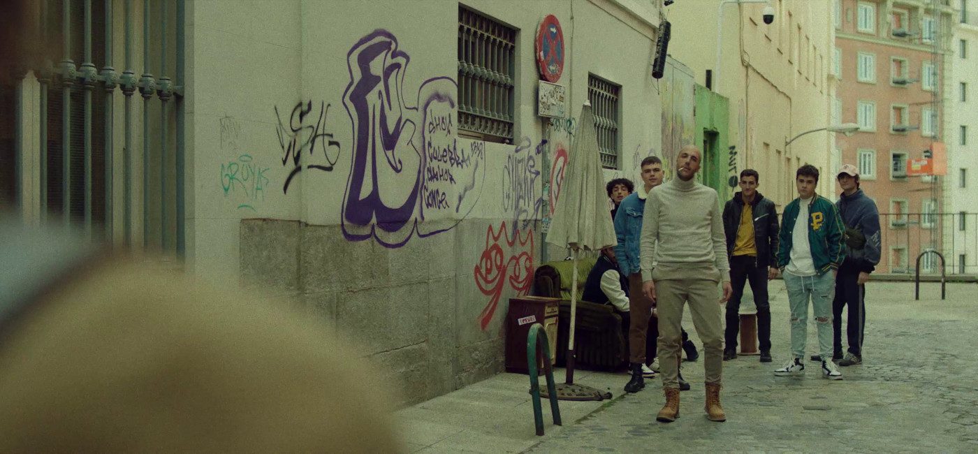 LALEYDELMASFUERTE_still_2