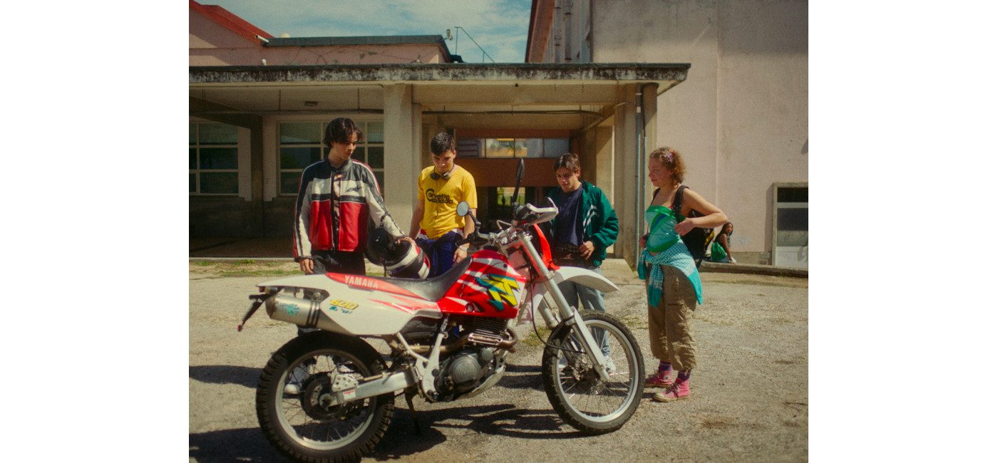 TAPETE VOADOR_still_1